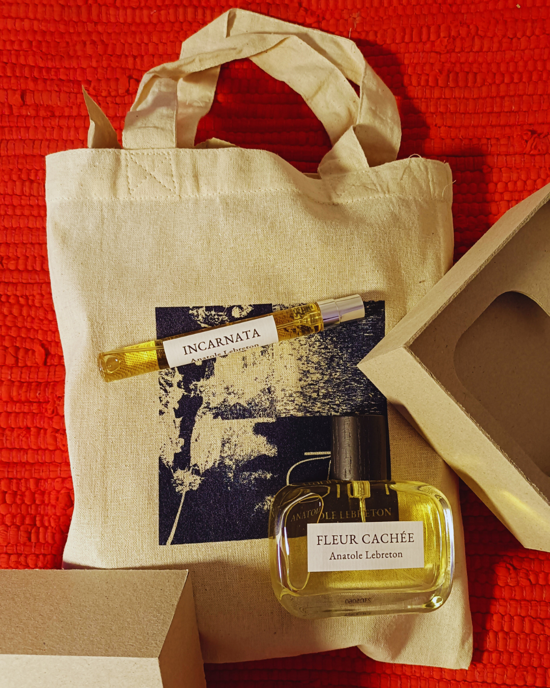 Sac de toile avec parfum et echantillon Anatole Lebreton